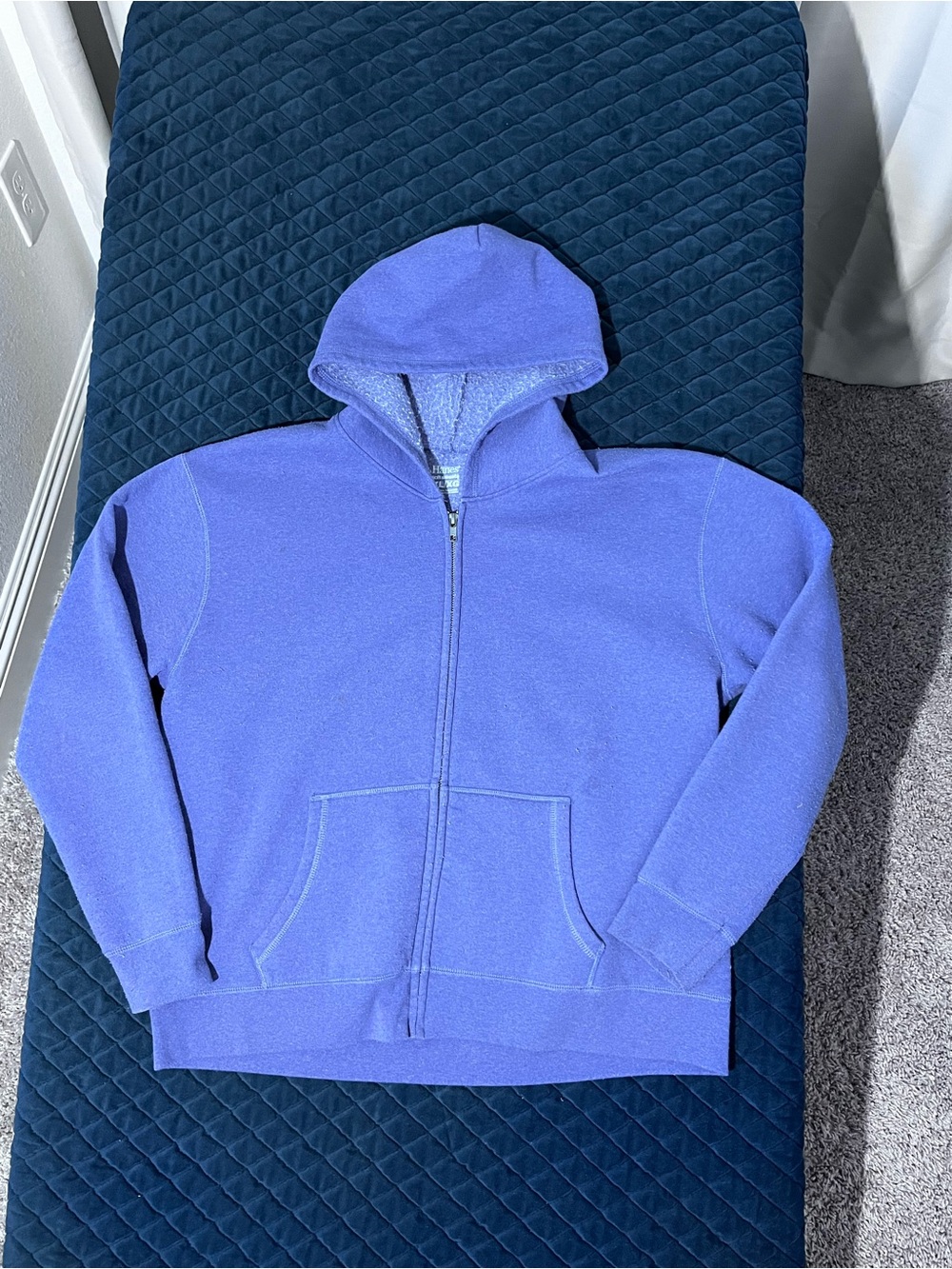 2000’s Look Men's Hooded Full-Zip Sweatshirt - Hoodie - Casual - Unisex - Comfy